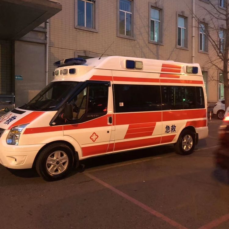 射阳夜间租赁救护车护送病人转院：安全转运的 8 大核心注意事项